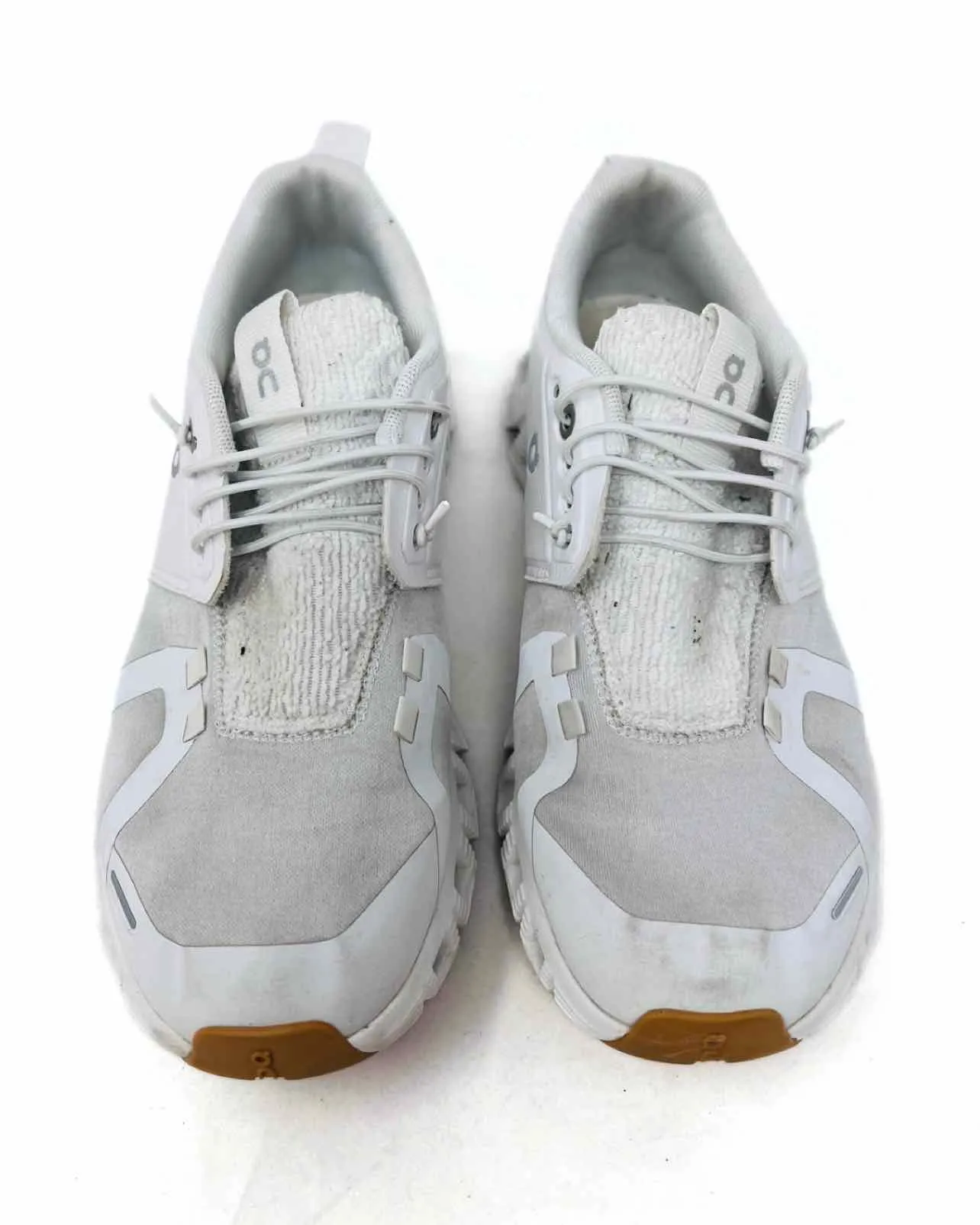 ON Size 7.5 White AS IS Shoes Sneakers