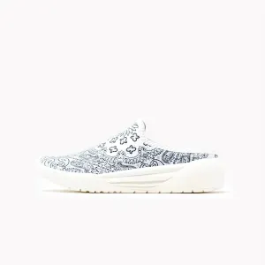 Women's Sport Mule In White Bandana